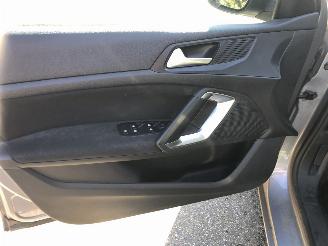 Peugeot 308 308 SW 1.6 BlueHDI Access picture 11