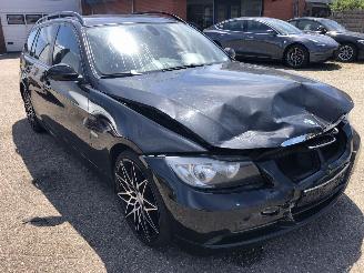 damaged passenger cars BMW 3-serie 3-serie Touring 320i Business Line 2008/7