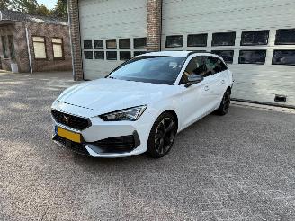 Vaurioauto  passenger cars Cupra Leon 1.5 eTSI Automaat Virtual 48069 Km NAP ! 2023/8