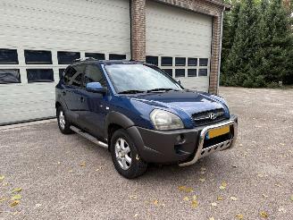 Vaurioauto  passenger cars Hyundai Tucson 2.0i 4WD Style Cruise Clima NAP ! 2004/8