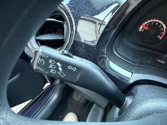 Volkswagen Up! 1.0 Move Up! Automaat Navi Cruise picture 7