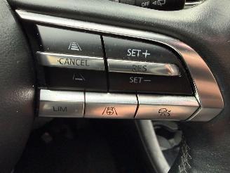 Mazda 3 2.0 e-Skyactiv-G M 122 Luxury Navi Clima Cruise Leder picture 7