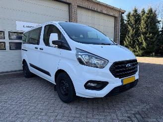 damaged commercial vehicles Ford Transit Custom 320 2.0 TDCI 9Pers Cruise Airco NAP ! 2019/11