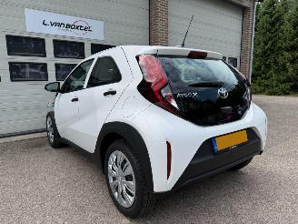 Auto incidentate Toyota Aygo X 1.0 VVT-i MT Airco Cruise 13964 Km NAP ! 2023/12
