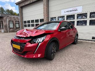 damaged passenger cars Peugeot e-208 EV GT Pack 50 kWh Navi Clima NAP ! 2022/6