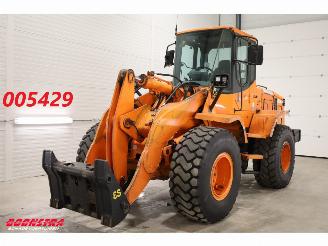 dañado máquina CAT  DL250 Wiellader Airco BY 2011 2011/1