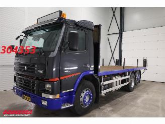 damaged trucks Volvo FM 12 340 6X2 Manual Mitnahmestapler Halterung Euro 3 2002/3