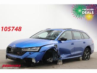 Coche accidentado Skoda Octavia Combi 1.4 TSI RS iV PHEV Business Pano Memory HUD ACC 2021/2