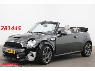 Vaurioauto  passenger cars Mini Cooper S Cabrio 1.6 Chili Aut. Orig. NL Leder Navi Clima Cruise SHZ 36.483 km! 2014/10