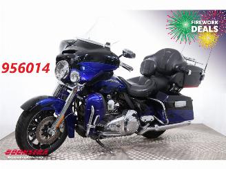dañado motos Harley-Davidson  FLHTCUSE CVO Electra Glide Ultra Classic 110 5HD! Cruise Radio SHZ 2011/8