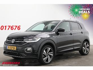 Voiture accidenté Volkswagen T-Cross 1.0 TSI DSG R-Line Virtual LED ACC Navi PDC SHZ 37.431 km! 2020/11