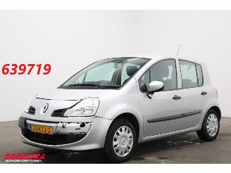 skadebil auto Renault Modus 1.2 TCE Expression Airco Radio/CD 106.670 km! 2010/2