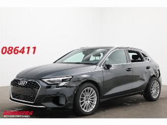 skadebil auto Audi A3 Sportback 30 TFSI Advanced DSG Virtual HUD Camera ACC 17.262km!! 2023/4