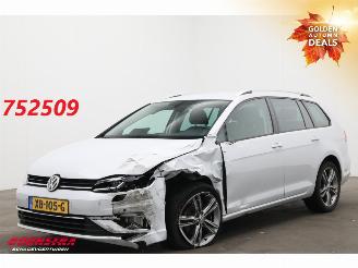 krockskadad bil auto Volkswagen Golf 1.6 TDI DSG Highline R-Line ACC SHZ Clima Navi Camera 2017/4