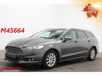 krockskadad bil auto Ford Mondeo Wagon 2.0 TDCi 150 PK Aut. Trend Navi Clima Cruise SHZ PDC 2015/11