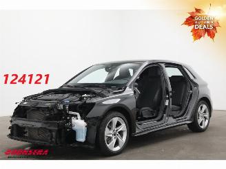 krockskadad bil auto Audi A3 Sportback 35 TFSI Aut. S-Line LED ACC Navi Clima PDC 22.674 km! 2024/5