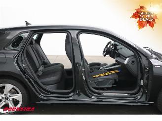 Audi A3 Sportback 35 TFSI Aut. S-Line LED ACC Navi Clima PDC 22.674 km! picture 13