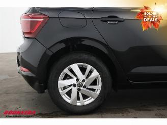 Volkswagen Polo 1.0 TSI DSG Highline LED Apple/Android Camera 1.604 km! picture 11