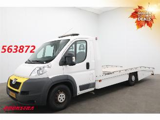 skadebil bedrijf Peugeot Boxer 3.0 HDI 177 PK Lucht Winde Navi Airco Cruise AHK 2014/4