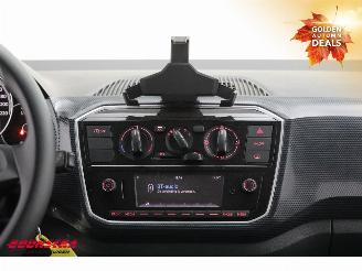 Volkswagen Up! 1.0 5-DRS Bluetooth Airco 28.224 km! picture 11