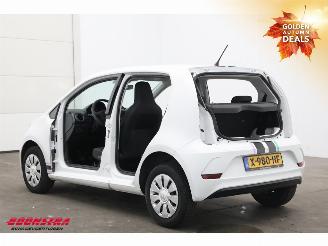 Volkswagen Up! 1.0 5-DRS Bluetooth Airco 28.224 km! picture 4