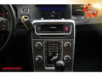 Volvo V-60 1.6 D2 Momentum Schuifdak Navi Clima Cruise PDC AHK picture 19