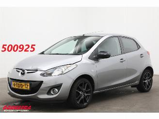 Coche accidentado Mazda 2 1.3 TS Plus Navi Airco SHZ PDC 124.483 km! 2014/1