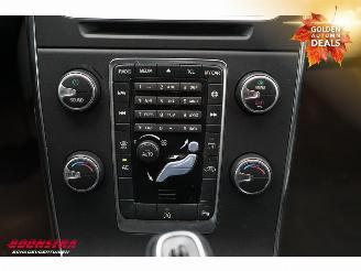 Volvo V-60 2.0 D4 Aut. Kinetic PremiumSound Leder Navi Clima Cruise PDC AHK picture 17