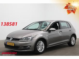 Coche accidentado Volkswagen Golf 1.4 TSI CUP Edition Xenon Navi Cruise Clima PDC 2015/1