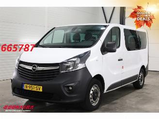 krockskadad bil bedrijf Opel Vivaro 1.6 CDTI 9-Pers. Navi Airco PDC 2017/8