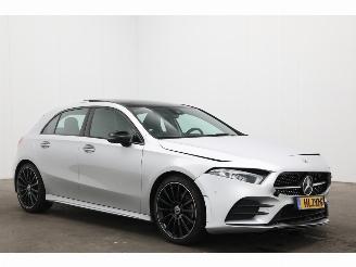 Mercedes A-klasse 180 d 7G-Tronic AMG Pano LED Memory Camera SHZ 45.179 km! picture 2