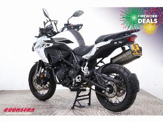 Benelli  TRK 502 X 35 KW ABS 2.500 km! picture 4