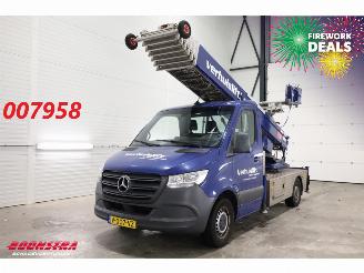 krockskadad bil bedrijf Mercedes Sprinter 314 CDI Klaas 29m verhuislift PTO Airco Cruise 2019/2