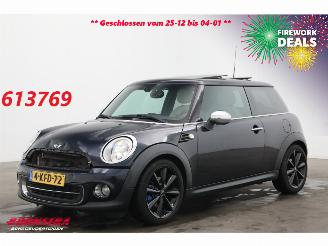 damaged passenger cars Mini Mini 1.6 Cooper Aut. Org.NL! Chili Pano Leder Navi SHZ PDC 2013/3