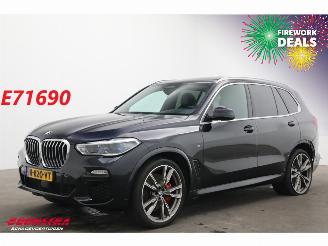 Voiture accidenté BMW X5 xDrive40d M-Sport Pano LED ACC HUD Memory LRHZ AHK 2021/1