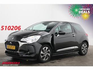 Unfallwagen DS Automobiles DS 3 1.2 PureTech So Chic Navi Clima Cruise PDC 44.823 km! 2017/5
