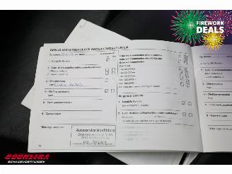 BMW 3-serie 320d EDE Leder Navi Clima Cruise SHZ PDC AHK picture 23