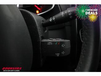 Renault Clio Grandtour Estate 0.9 TCe Zen Navi Airco Cruise 91.873 km! picture 18