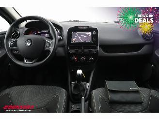 Renault Clio Grandtour Estate 0.9 TCe Zen Navi Airco Cruise 91.873 km! picture 11