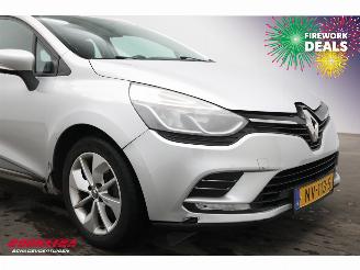 Renault Clio Grandtour Estate 0.9 TCe Zen Navi Airco Cruise 91.873 km! picture 9