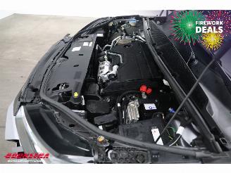 Peugeot 3008 1.2 Hybrid 136 GT LED ACC Navi Clima PDC 17.081 km! picture 10
