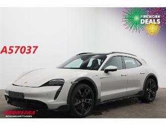 damaged passenger cars Porsche Taycan 4 93 kWh LED ACC Pano 360° Memory 2023/4