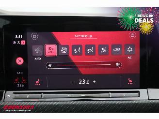 Volkswagen Golf 1.5 eTSI DSG R-Line Virtual ACC Navi Camera LRHZ picture 25