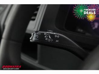 Volkswagen Transporter 2.0 TDI 150 PK L1-H1 2X Schuifdeur Airco Cruise AHK picture 15