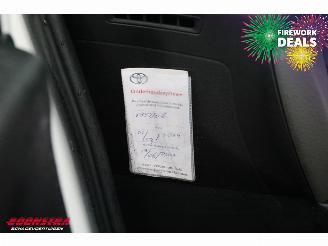 Toyota Yaris 1.3 VVT-i Aspiration Navi Airco Cruise Camera picture 20