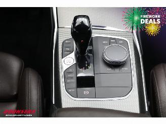 BMW 3-serie Touring 318i M-Sport LED Leder Navi Clima Cruise Camera SHZ picture 28