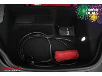 Porsche Macan 4 100 kWh PASM Memory Pano ACC Pass. Display Camera 7.110 km! picture 43