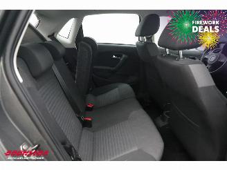 Volkswagen Polo 1.2-12V BlueMotion 5-DRS Comfortline Airco Cruise 112.940 km! picture 14