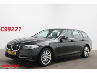 Unfallwagen BMW 5-serie Touring 520i Aut. High Executive Xenon Leder Memory Navi Clima Cruise SHZ 145.935 km! 2015/2