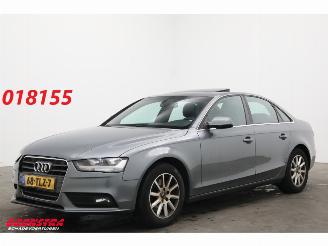 Schadeauto Audi A4 Limousine 1.8 TFSI Attraction Leder Navi Clima Cruise PDC 2012/3